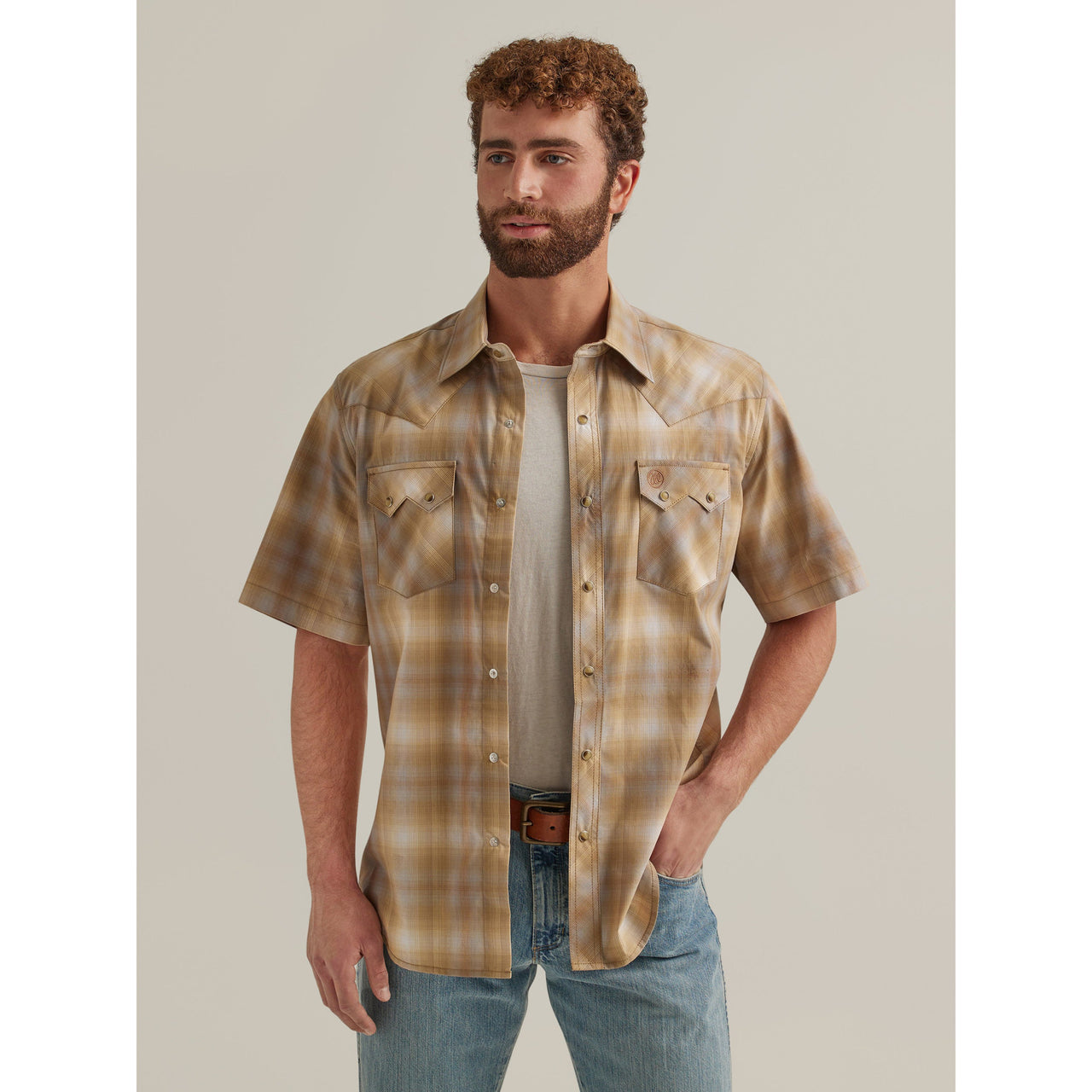 Wrangler Men's Retro Modern Fit Short Sleeve Plaid Shirt - Sand