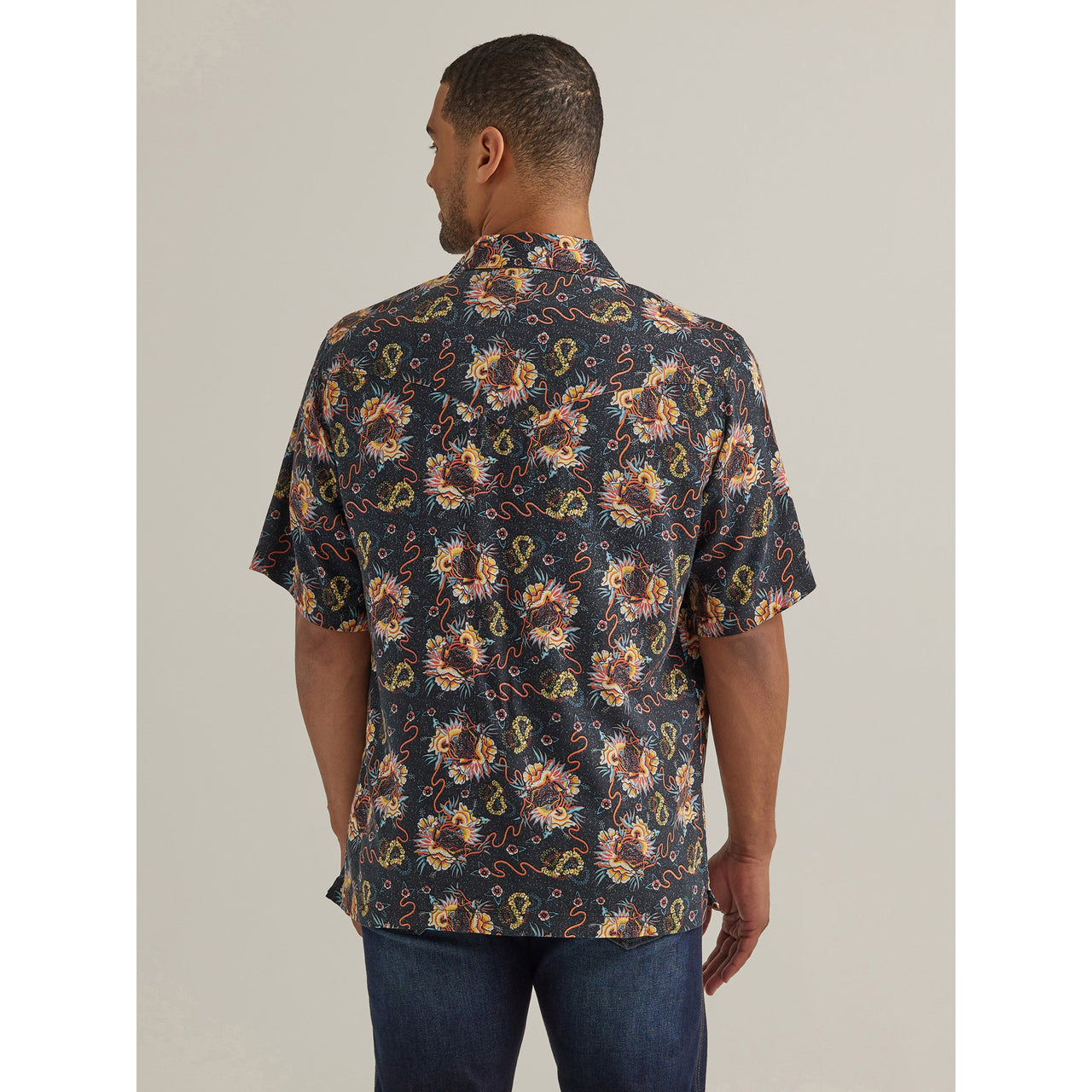 Wrangler Men's Coconut Cowboy Short Sleeve Shirt - Multi