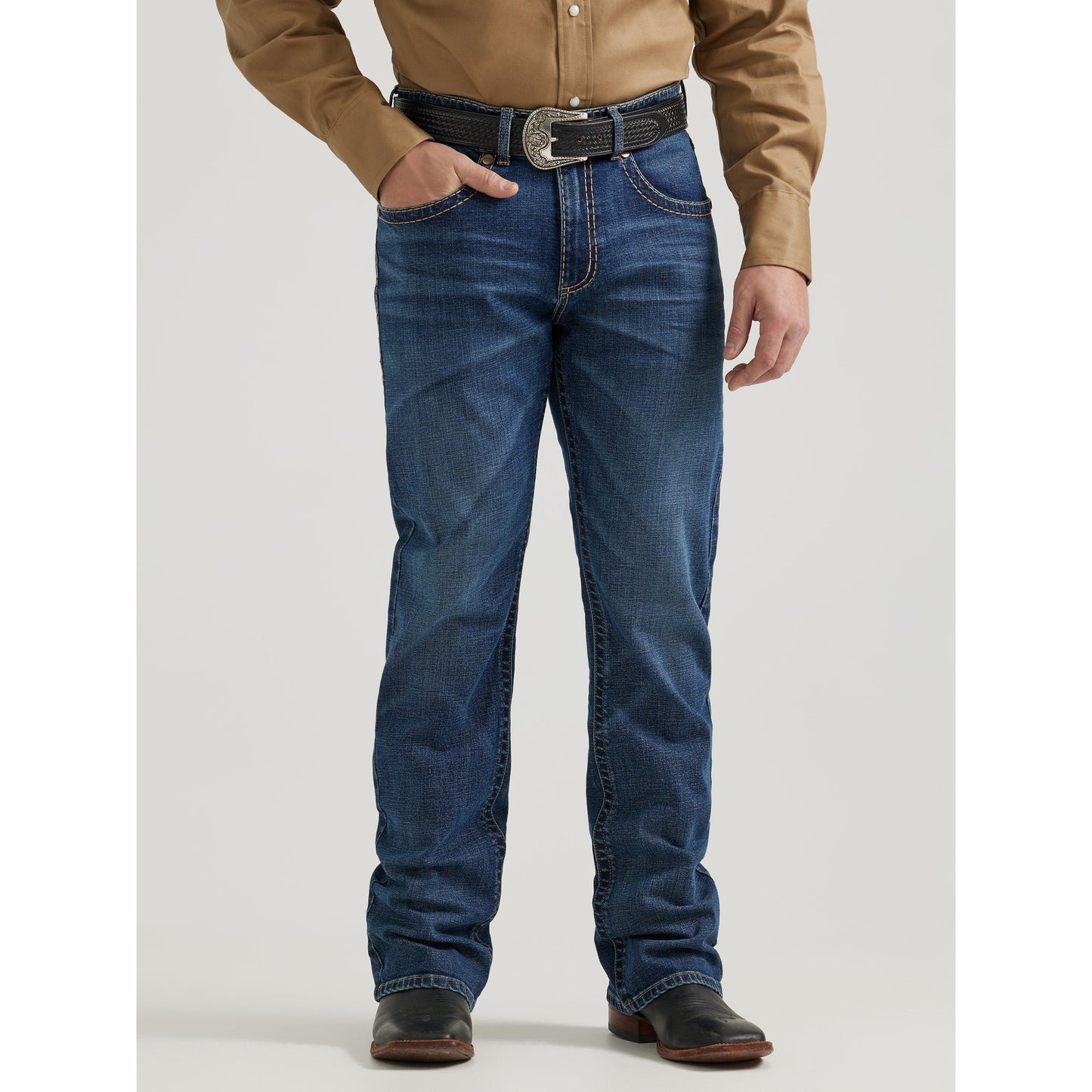 Wrangler Men's Rock 47 Slim Bootcut Jeans