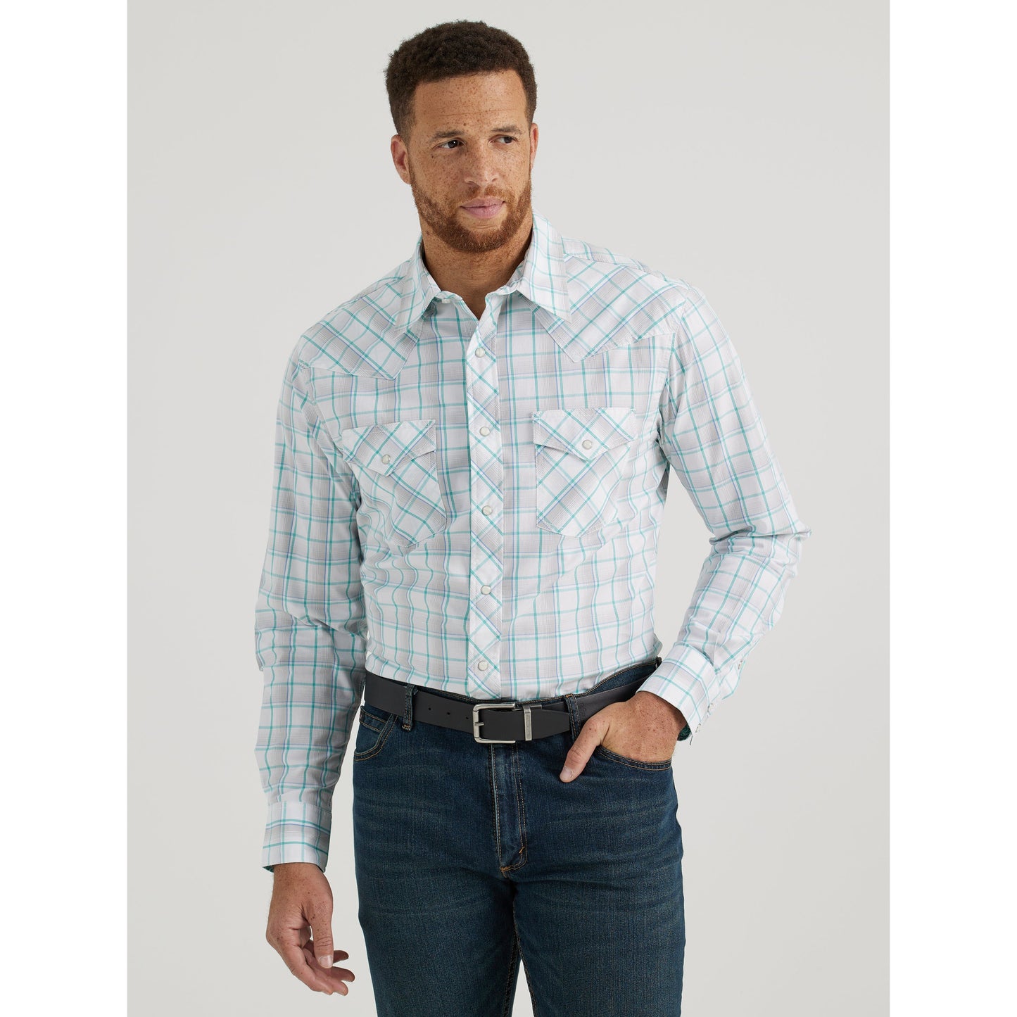 Wrangler Men's 20X Advanced Comfort Long Sleeve Classic Fit Snap Shirt - White