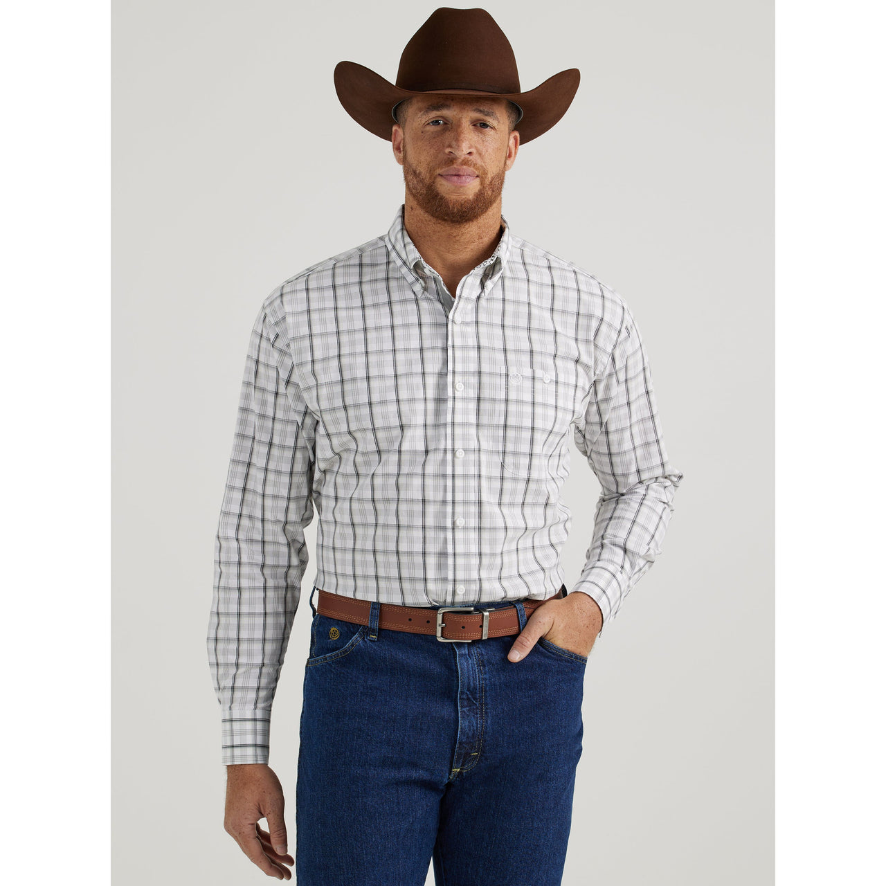 Wrangler Men's George Strait Long Sleeve Plaid Shirt - White