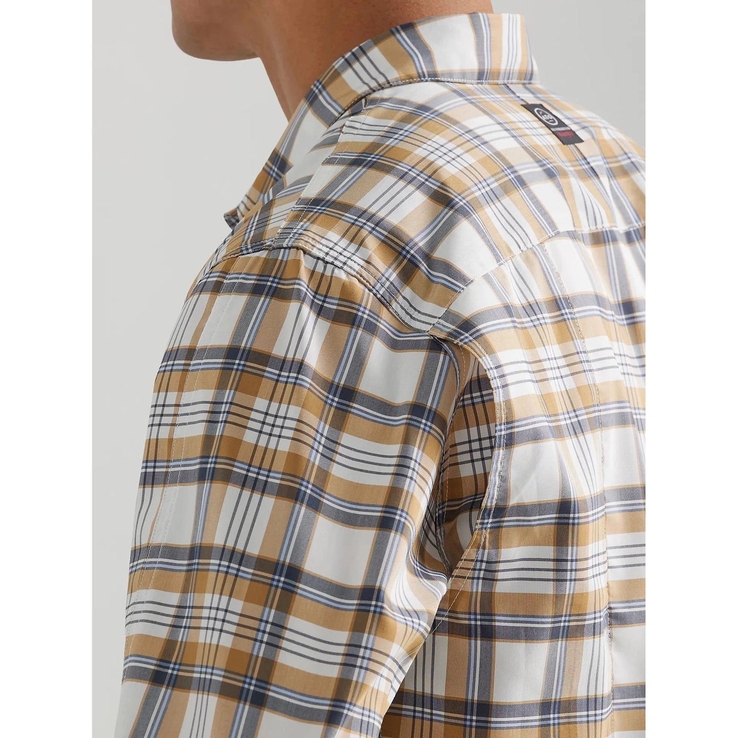Wrangler Men's ATG Long Sleeve Men's Hike To Fish Plaid - Bistre