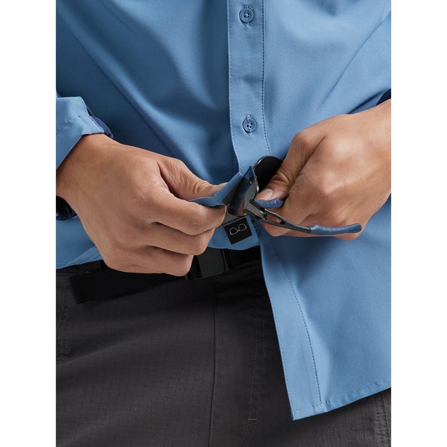 Wrangler Men's ATG Long Sleeve Valley Lake Shirt - Monument