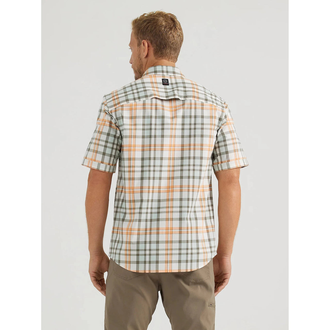 Wrangler Men's ATG Short Sleeve Asymmetric Zip Pocket Plaid Shirt - Keystone Plaid