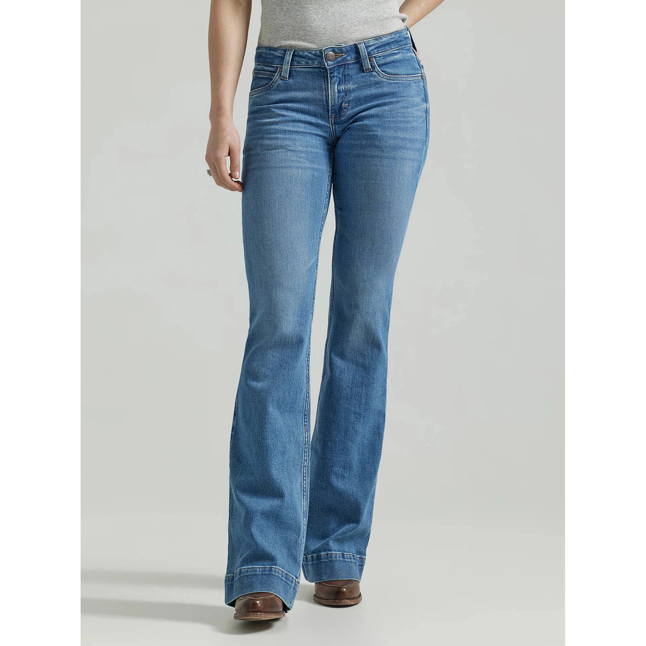 Wrangler Women's Retro Mae Mid Rise Trouser Jeans - Eva