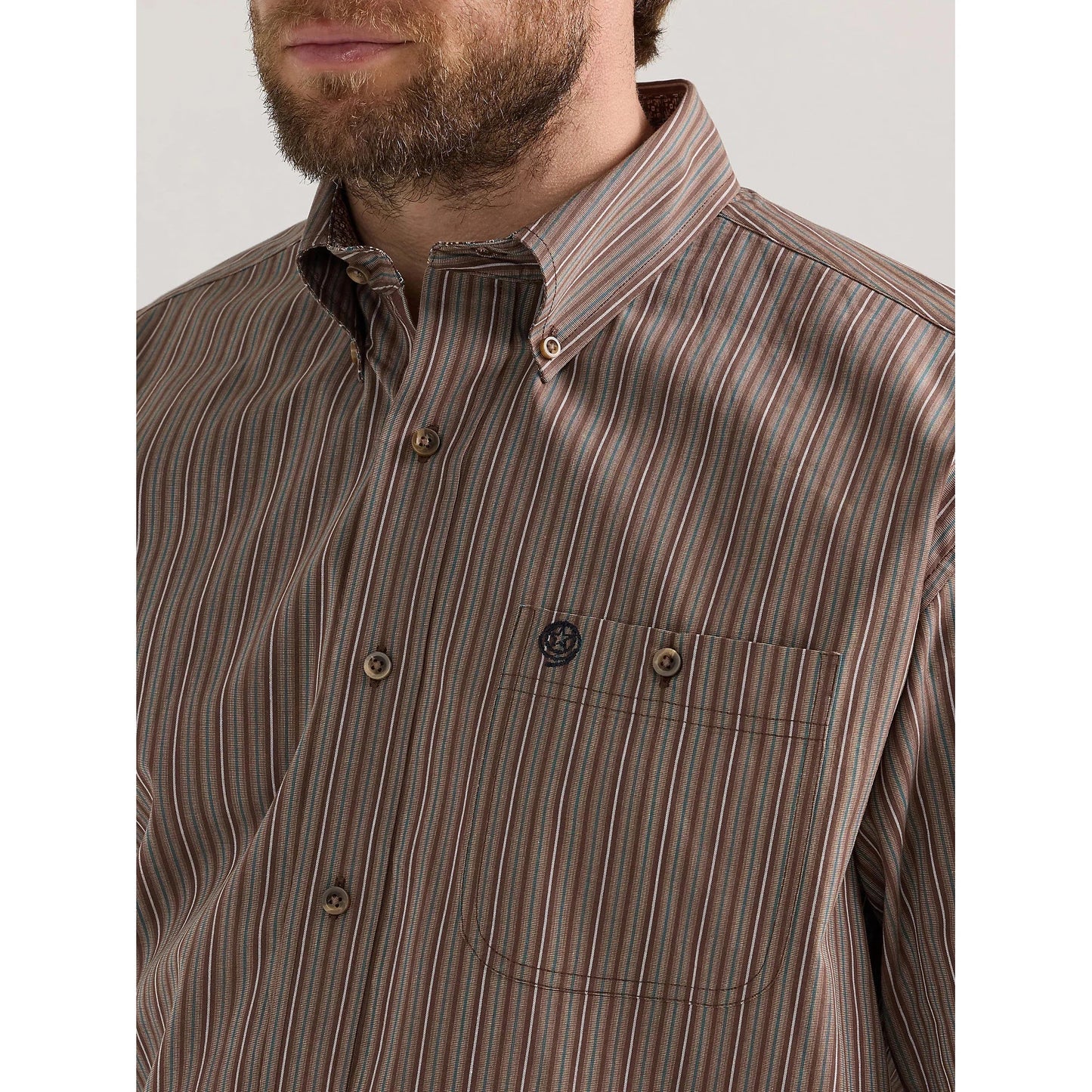 Wrangler Men's George Strait Button Down Long Sleeve Shirt - Brown Cliff Stripe