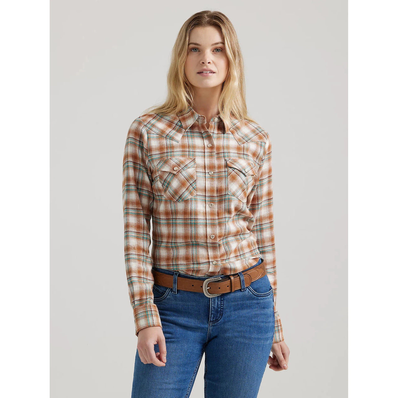 Wrangler HO24 West Women's Essential Plaid Long Sleeve Shirt- White