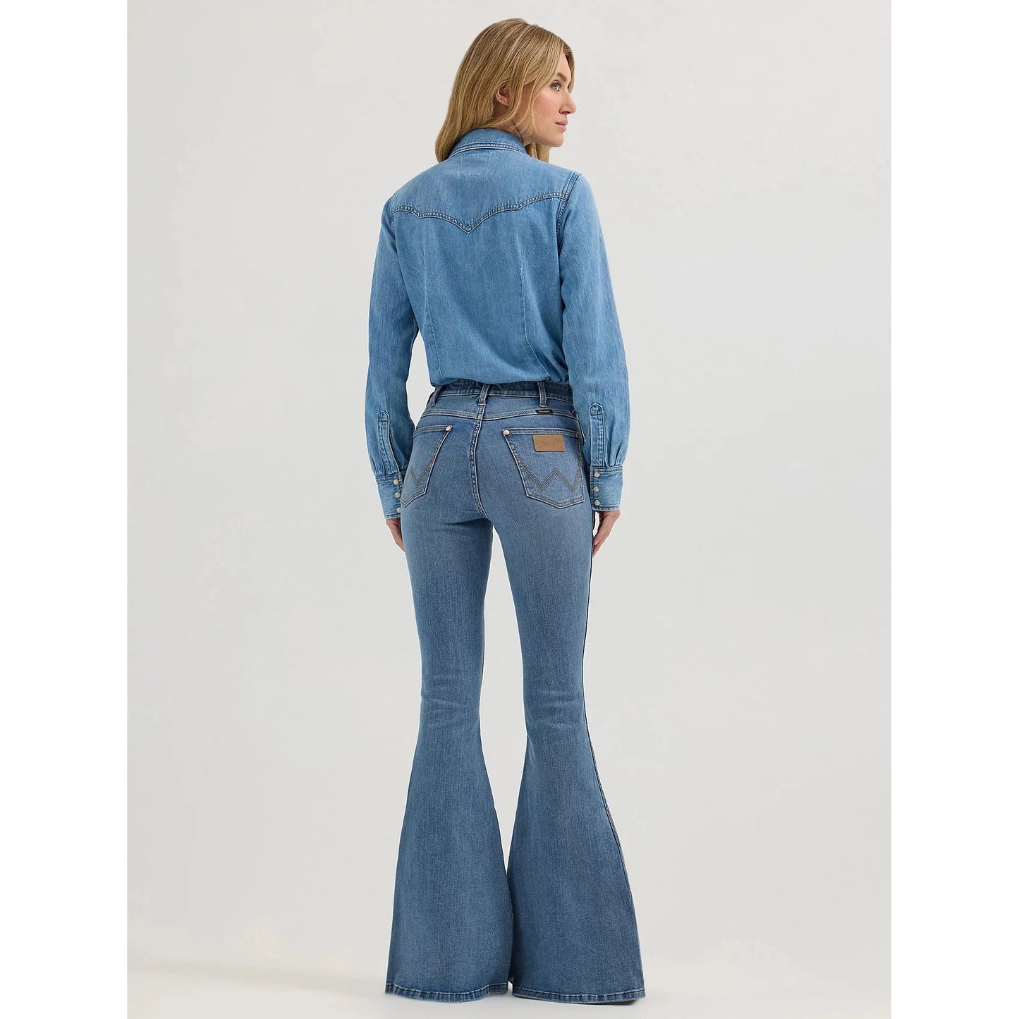Wrangler Women's Lainey Wilson Daydream