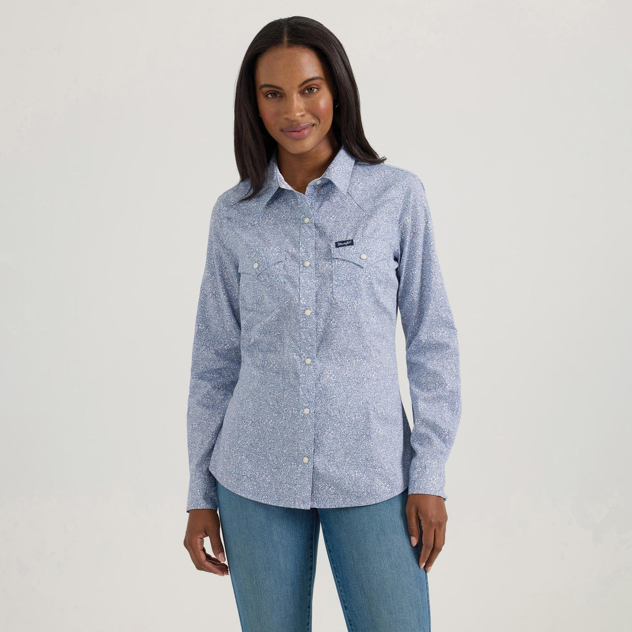 Wrangler Women's Long Sleeve Retro Western Dress Shirt- Blue