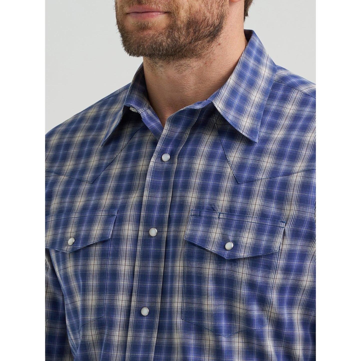 Wrangler Men's Wrinkle Resistant Long Sleeve Western Plaid Shirt - Blue/White
