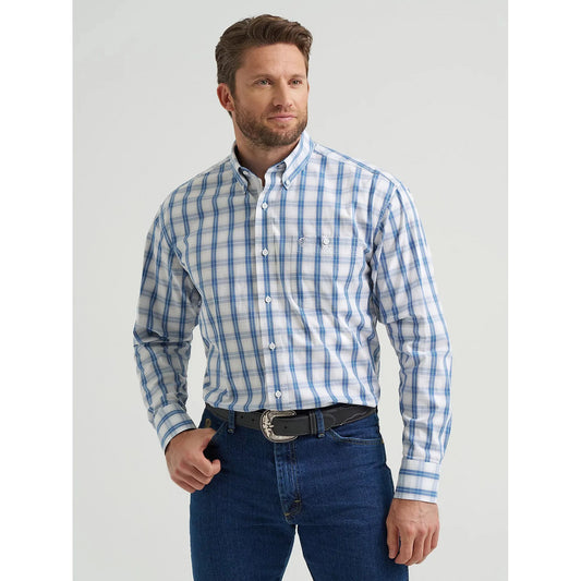 Wrangler Men's George Strait Long Sleeve Button Down Shirt - Navy Blue Plaid