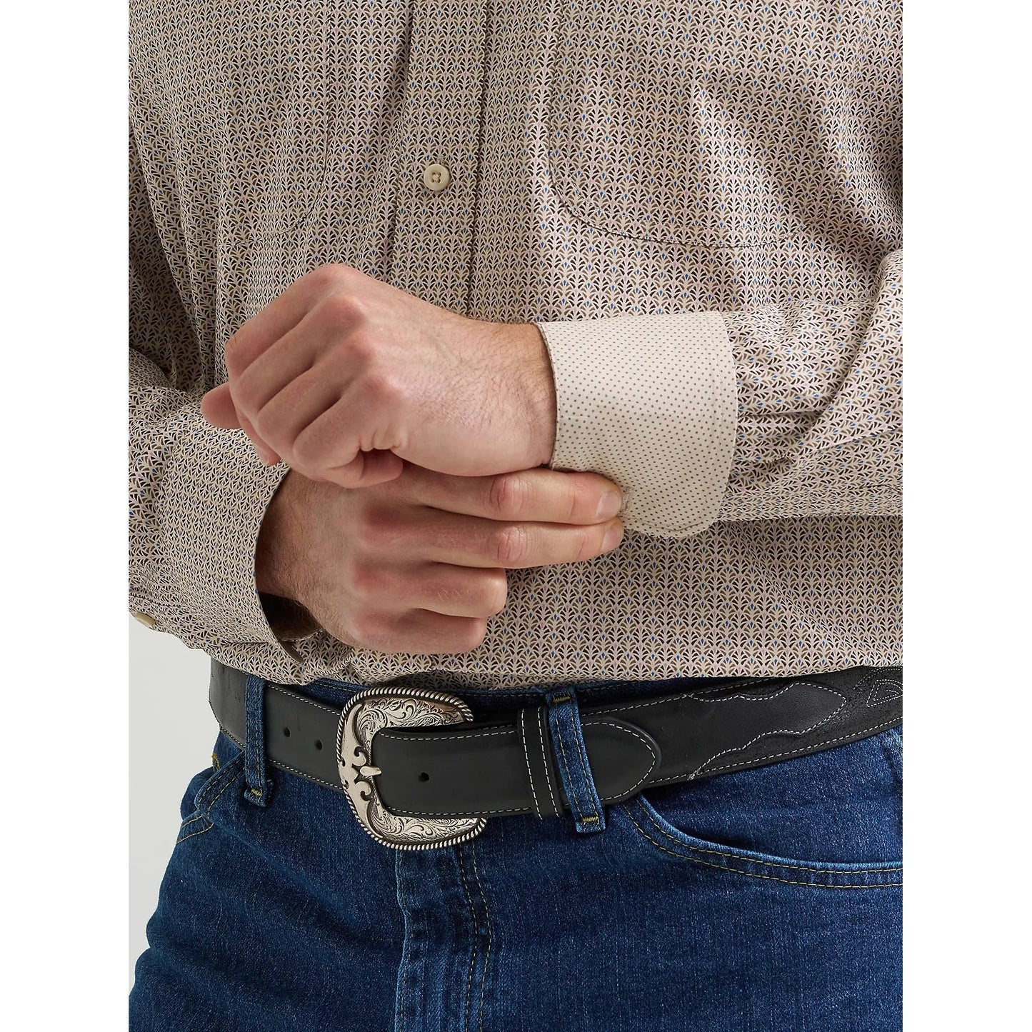 Wrangler Men's George Strait Long Sleeve Button Down Two Pocket Shirt - Nouveau Brown