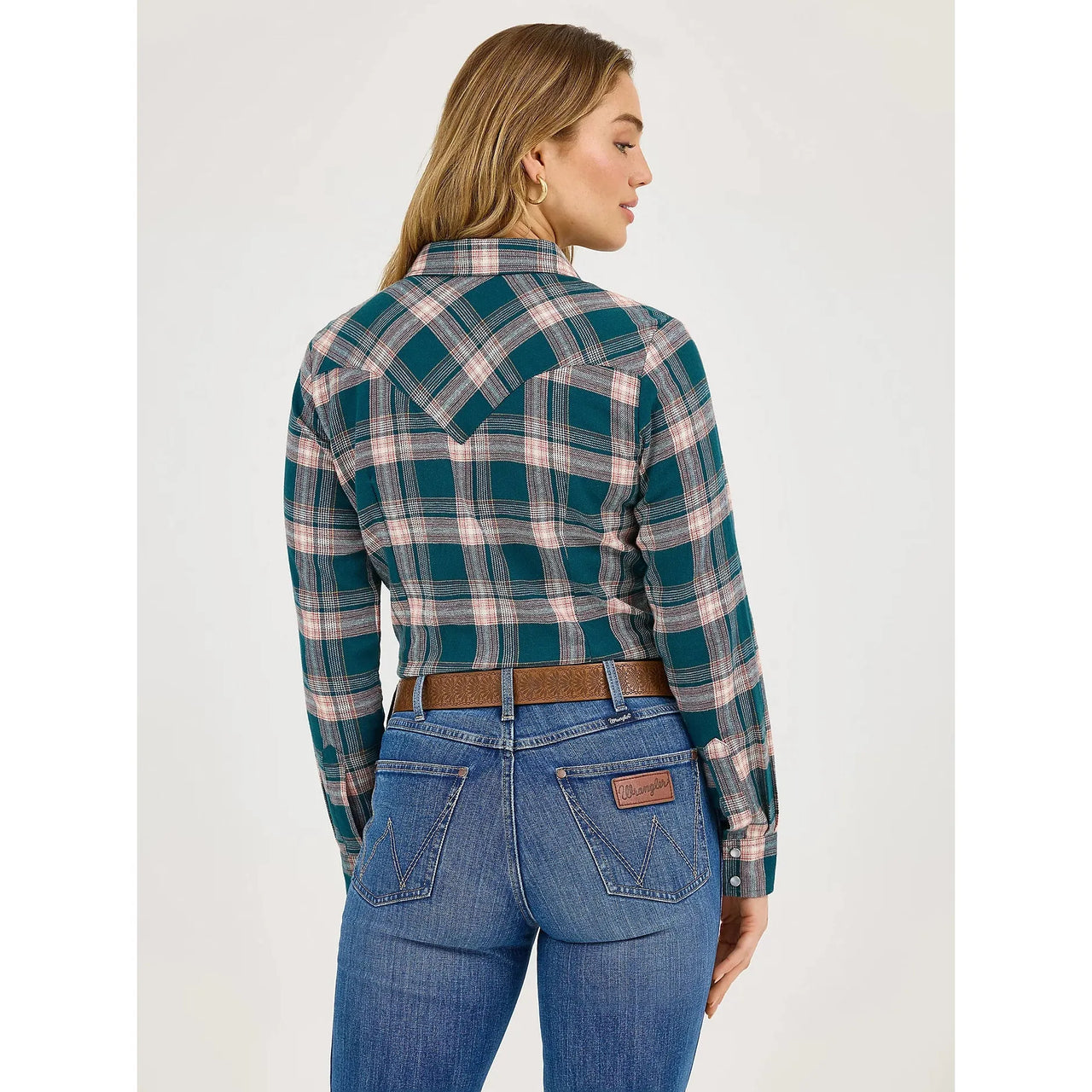 Wrangler Women's Essential Flannel Plaid Western Long Sleeve Shirt - Pine Forest