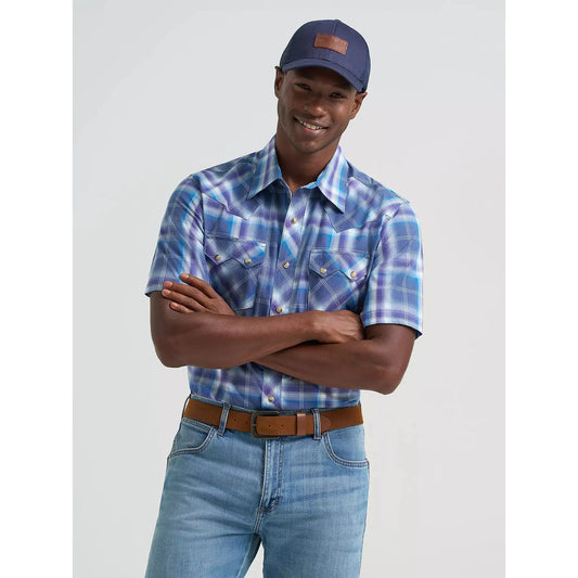 Wrangler Men's Retro Modern Fit Sawtooth Pocket Short Sleeve Shirt - Navy Orchid