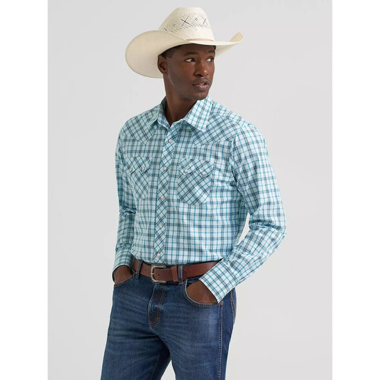 Wrangler Men's Retro Core Long Sleeve Plaid Shirt- Blue