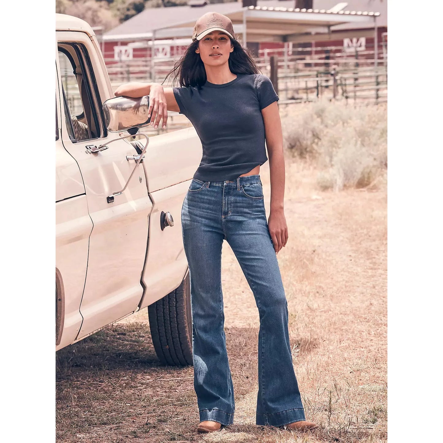 Wrangler Women's Bespoke High Rise Trouser Jean - Reina
