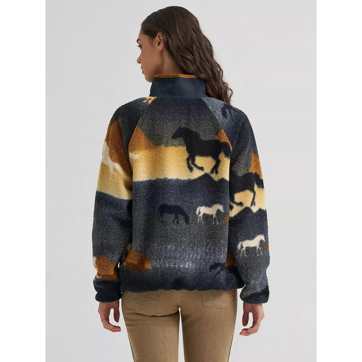 Wrangler Women's Hay Away Big Sky Sherpa Snap Jacket-Multiple Colours