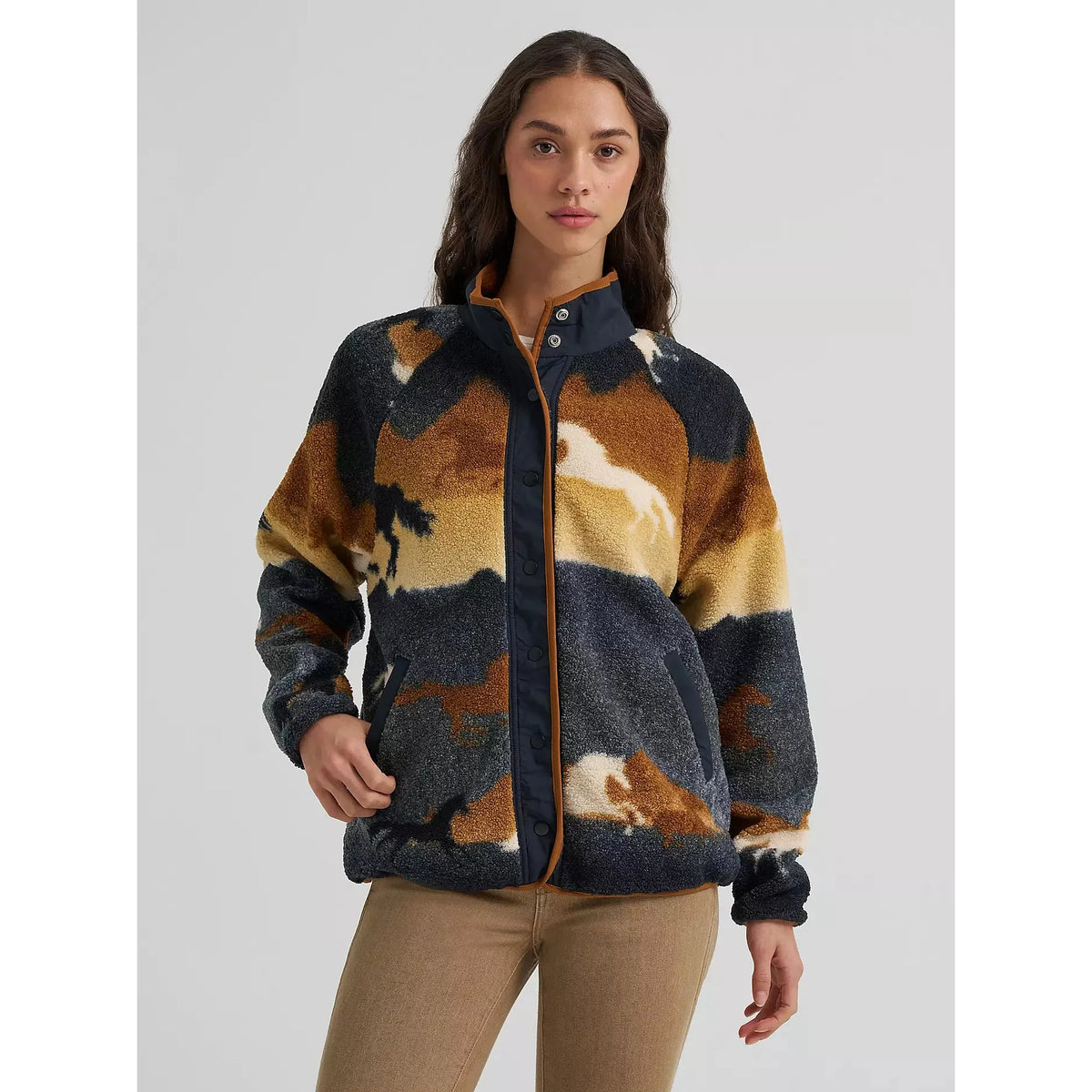 Wrangler Women's Hay Away Big Sky Sherpa Snap Jacket-Multiple Colours