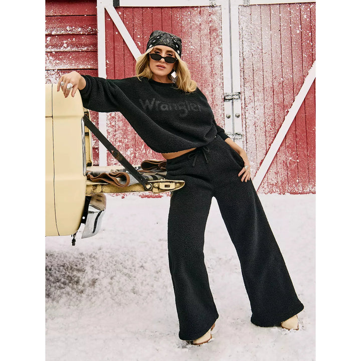 Wrangler Lainey Wilson Preshow Sherpa Sweatpant- Midnight