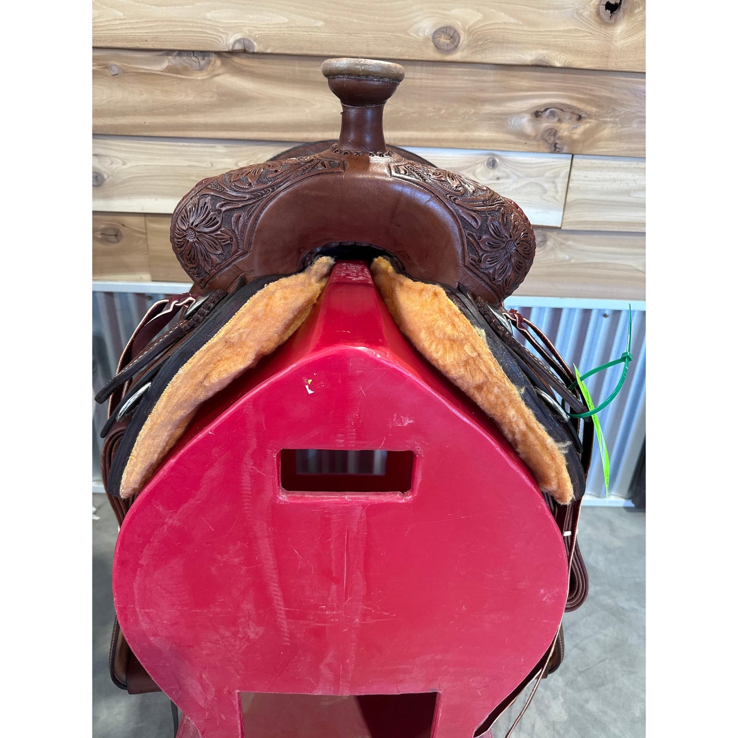 Irvine USA 14.5" Association Ranch Saddle