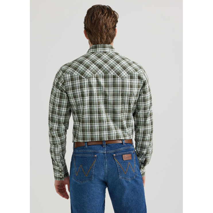 Wrangler Retro® Men's Modern Fit Long Sleeve Shirt - Olive Green Plaid