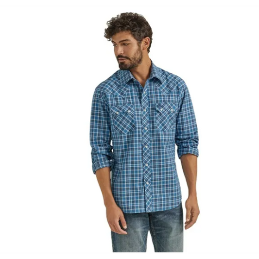 Wrangler Retro® Men's Modern Fit Long Sleeve Shirt - Blue Plaid