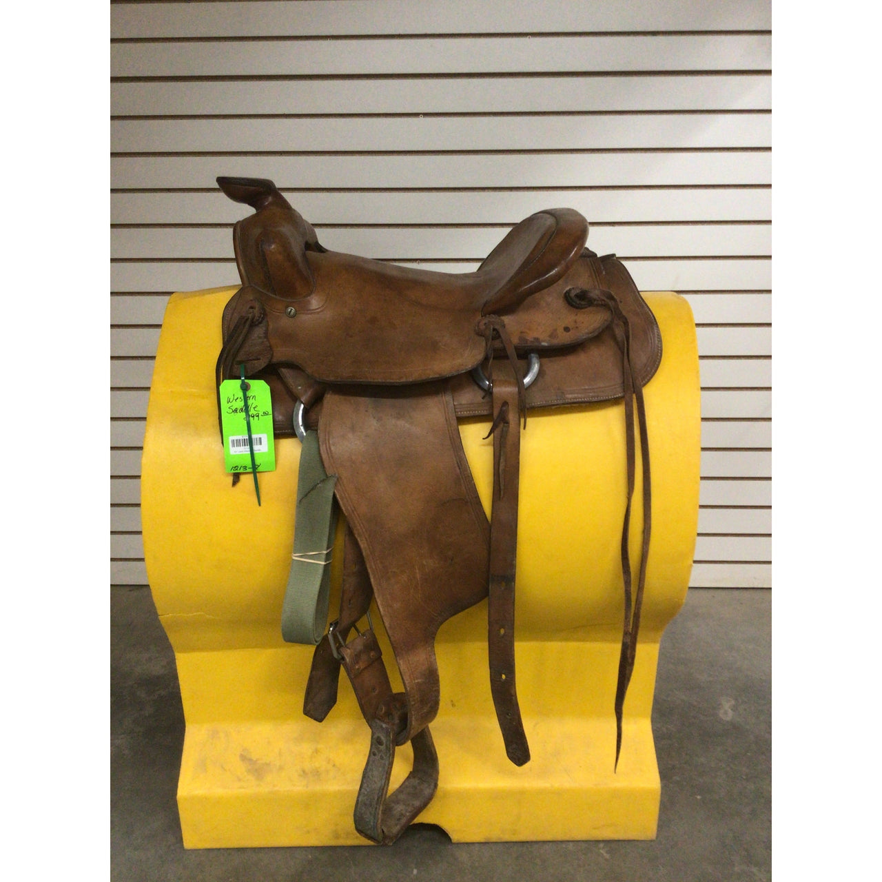 15" Used Western Saddle