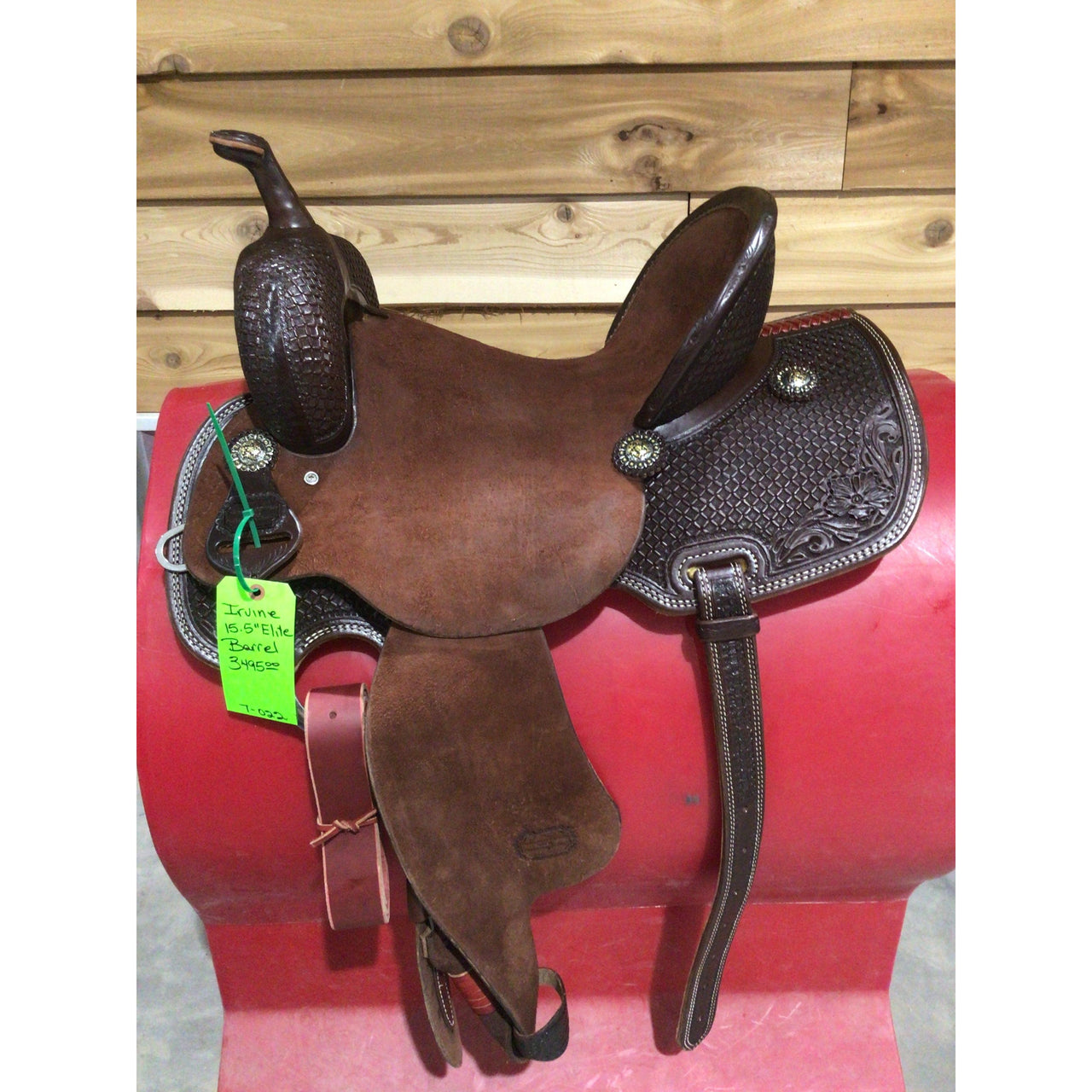 Irvine 15.5” Elite Barrel Saddle