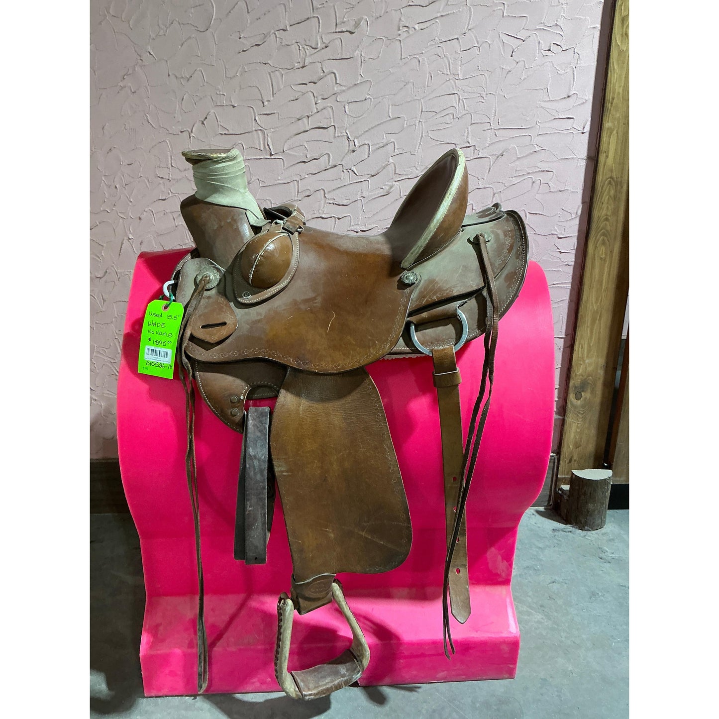 Used15.5" Wade Saddle - No Name