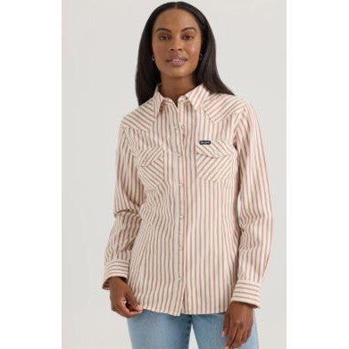 Wrangler Women's  Long Sleeve Retro American Shirt- Tan