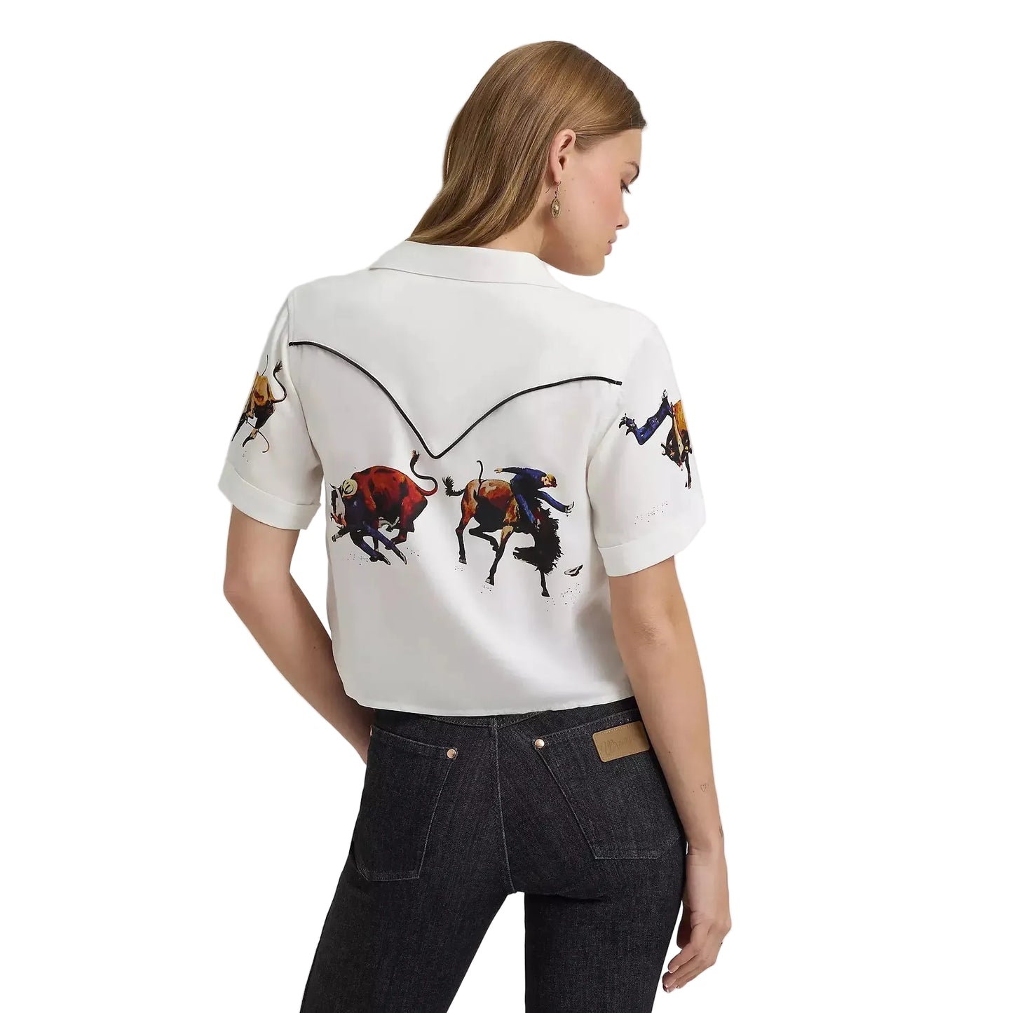 Wrangler Women's Lainey Wilson Short Sleeve  Cropped Camp Shirt- White