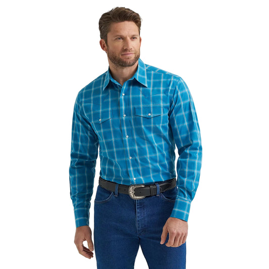 Wrangler Men's Wrinkle Resistant Long Sleeve Snap Plaid Shirt- Rich Turquoise Plaid