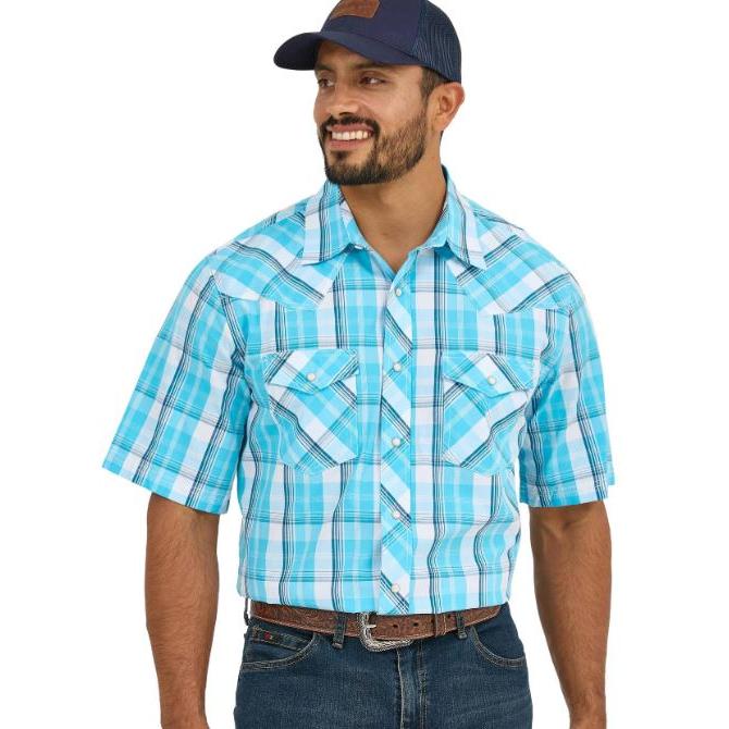 Wrangler Men's 20X Competition Advanced Classic Fit Comfort Short Sleeve Shirt - Turquoise