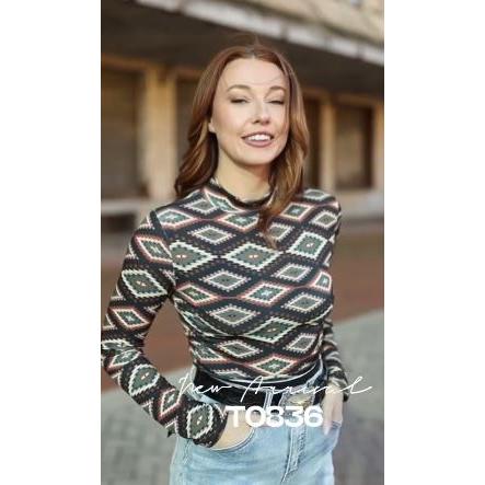 Lucky & Blessed Women's Aztec Printed Long Sleeve Crop Top- Olive