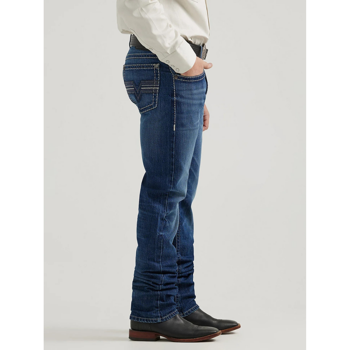 Wrangler Men's Rock 47 Slim Straight Jeans