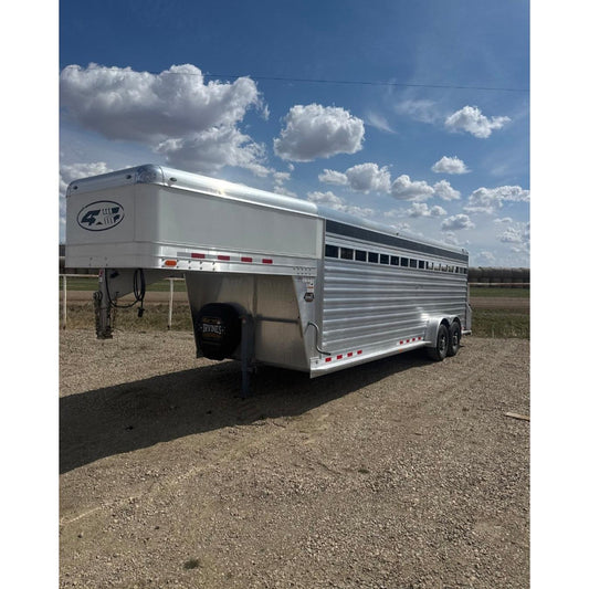 Used 2022 4-Star 24' Stock Trailer