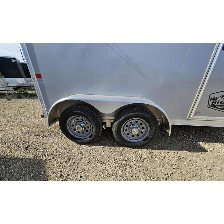 **RENTAL** 2025 High Country Colt Big Sky Series Combo/Slant 2-Horse (Wood Floor) - Irvine Tack &amp; Western Wear