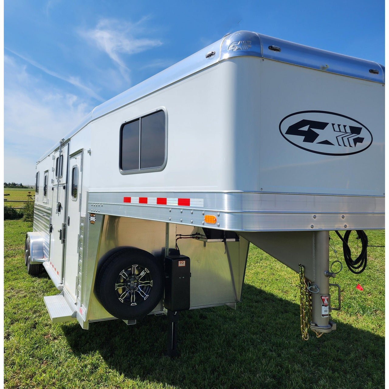 2026 4-Star 2+1 Horse Trailer
