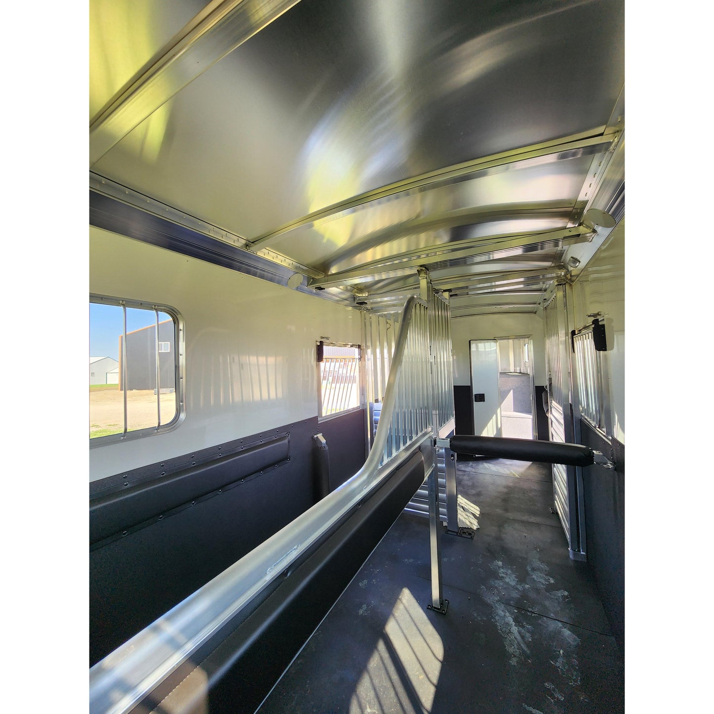 2026 4-Star 24' 2+1 Horse Trailer