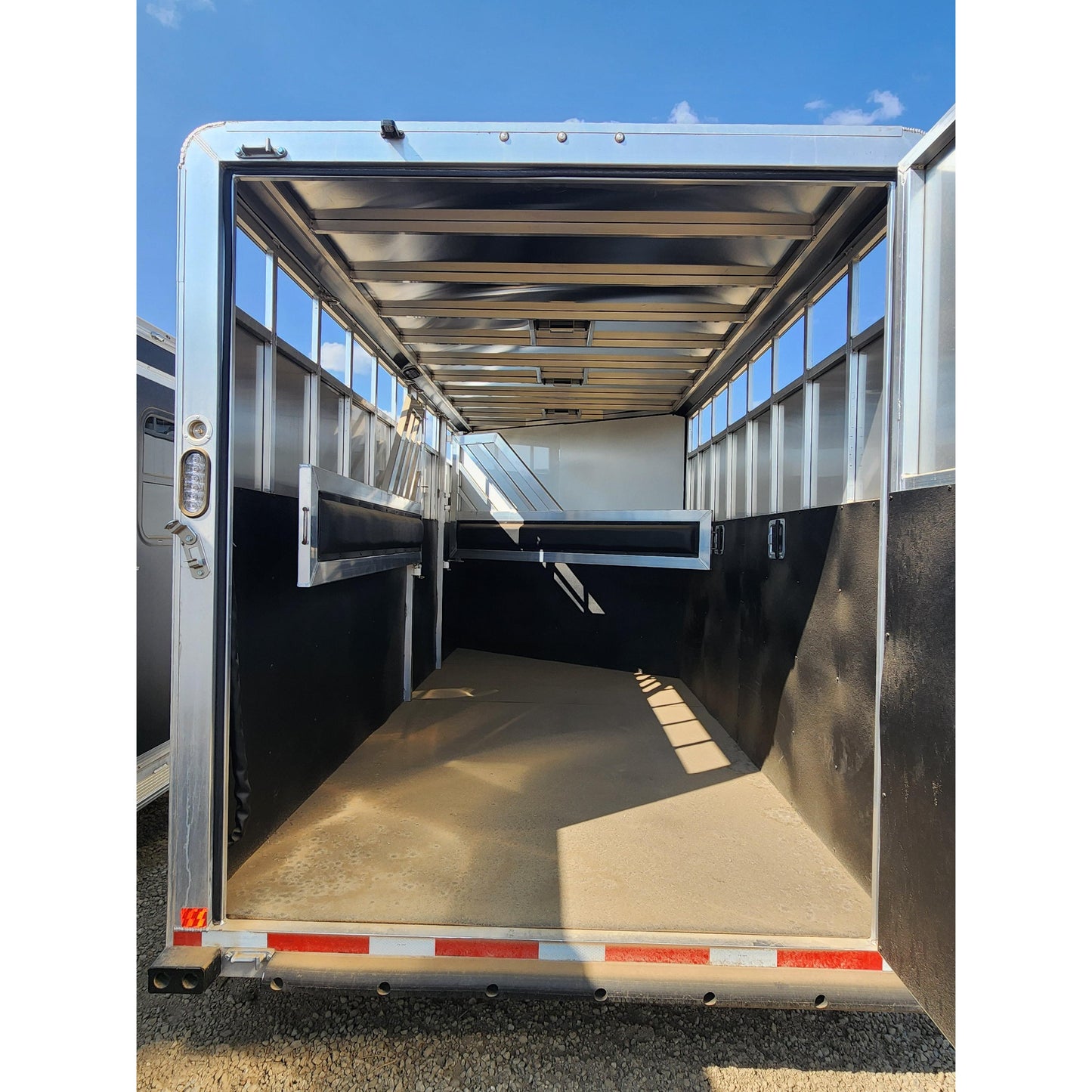 2025 ALCOM Colt Big Sky Slant 3-Horse