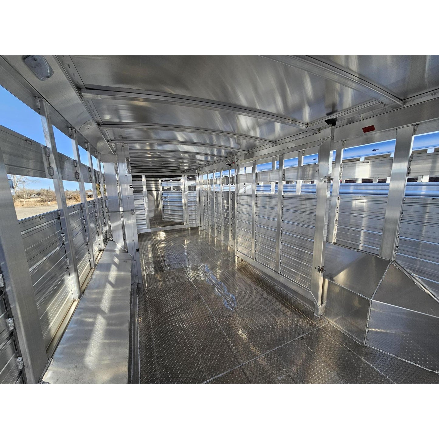 2026 4-Star 28' Stock Trailer w/ 42" Swing Gate in Center Gate