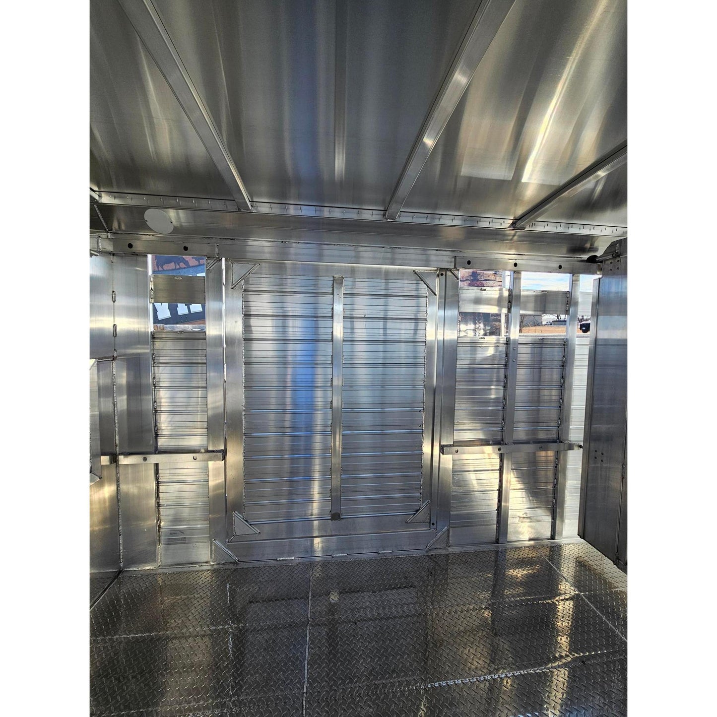 2026 4-STAR 32' Stock Trailer with Rolling Center Gate