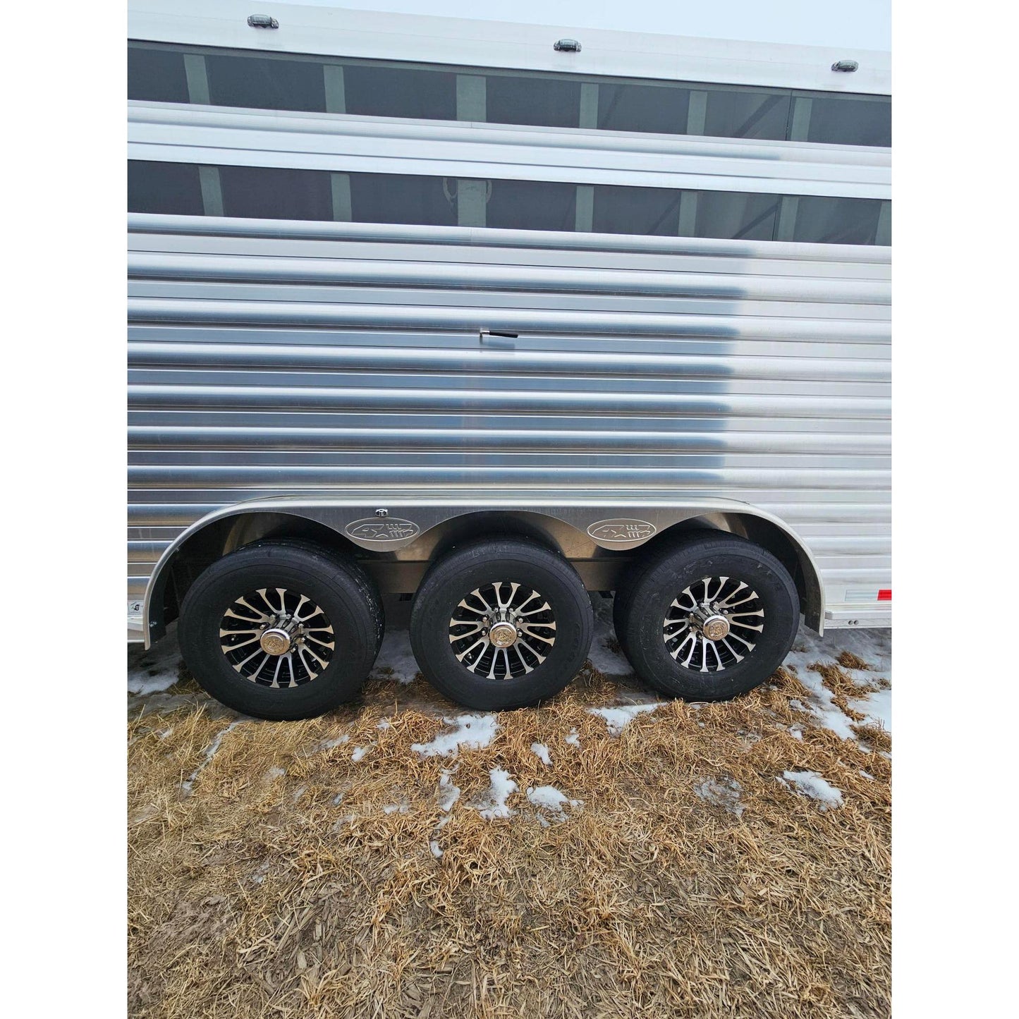 2026 4-Star 32' Stock Trailer w/ Plexiglass