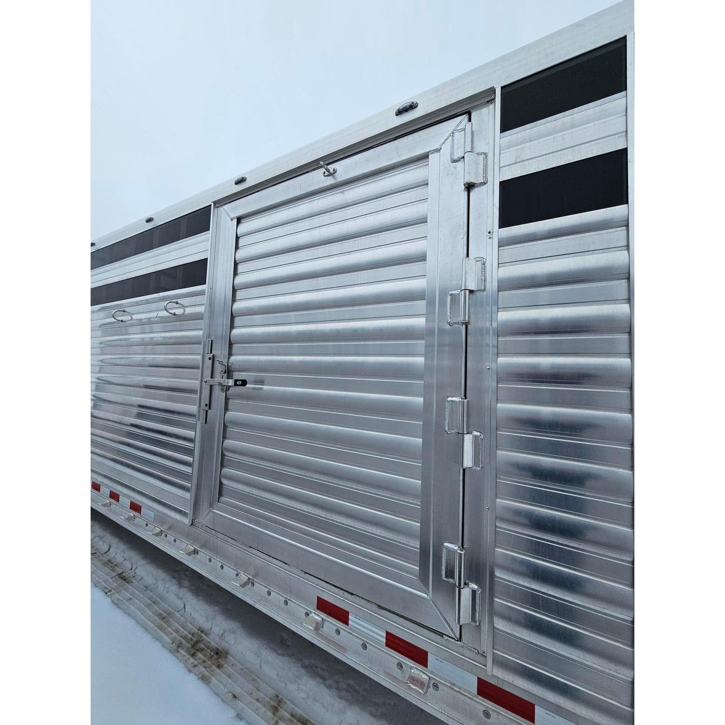 2026 4-Star 32' Stock Trailer w/ Plexiglass