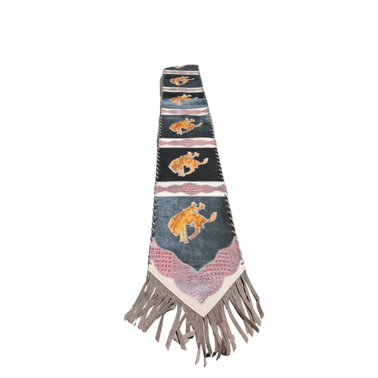 D2W Trading Table Runner Model 2 Bucking Horse w Details Croc Red w Fringes