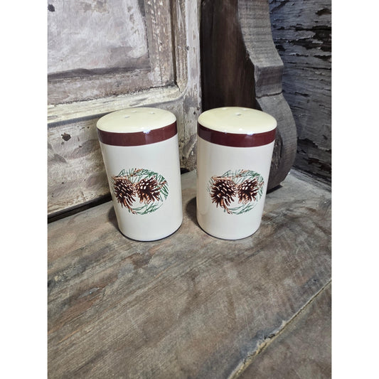 West Creation Pine Cones Salt & Pepper Shakers
