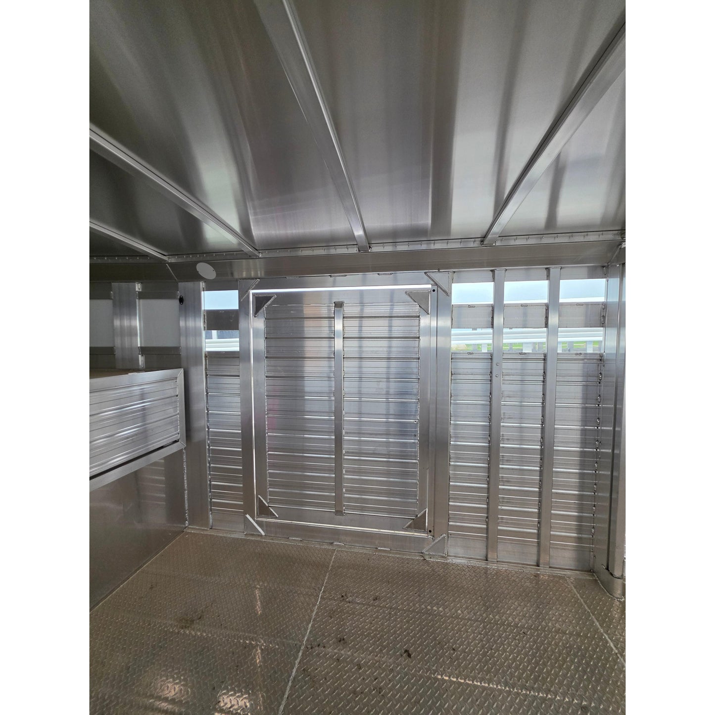 2026 4-Star 32' Stock Trailer w/ Plexiglass