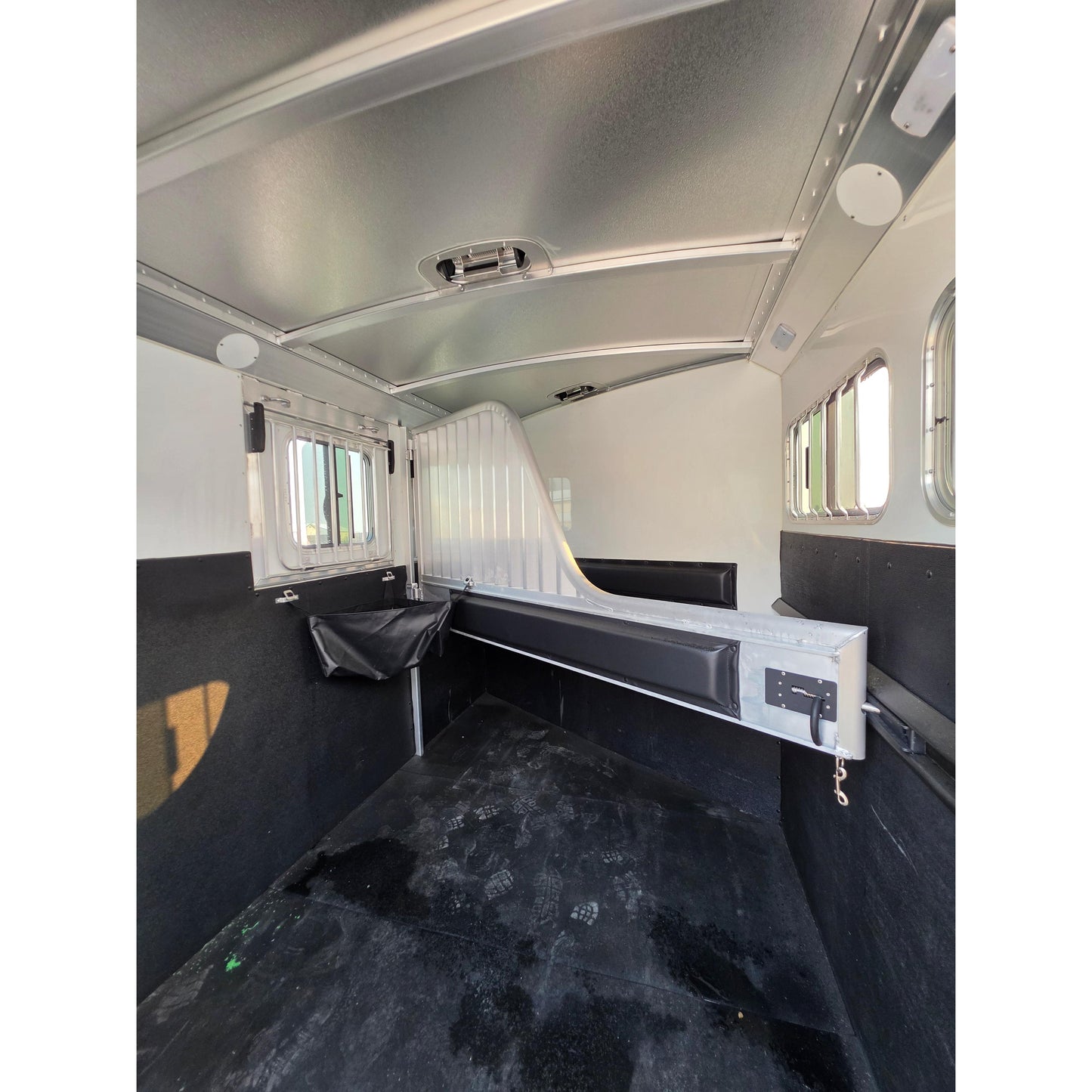 2027 4-Star 11' 2-Horse Slant Load Bumper Pull