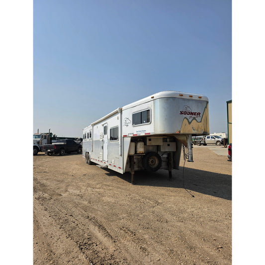 2005 Sooner Living Quarter SE415