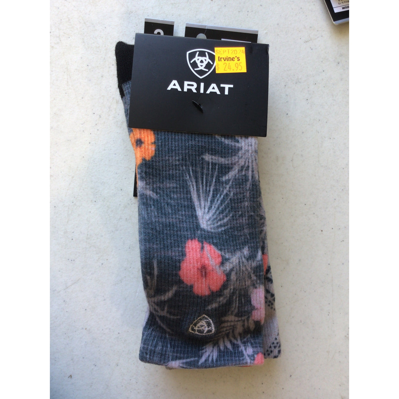 Ariat Socks - 2 Pairs - Hibiscus